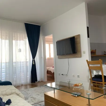 Apartment Leko